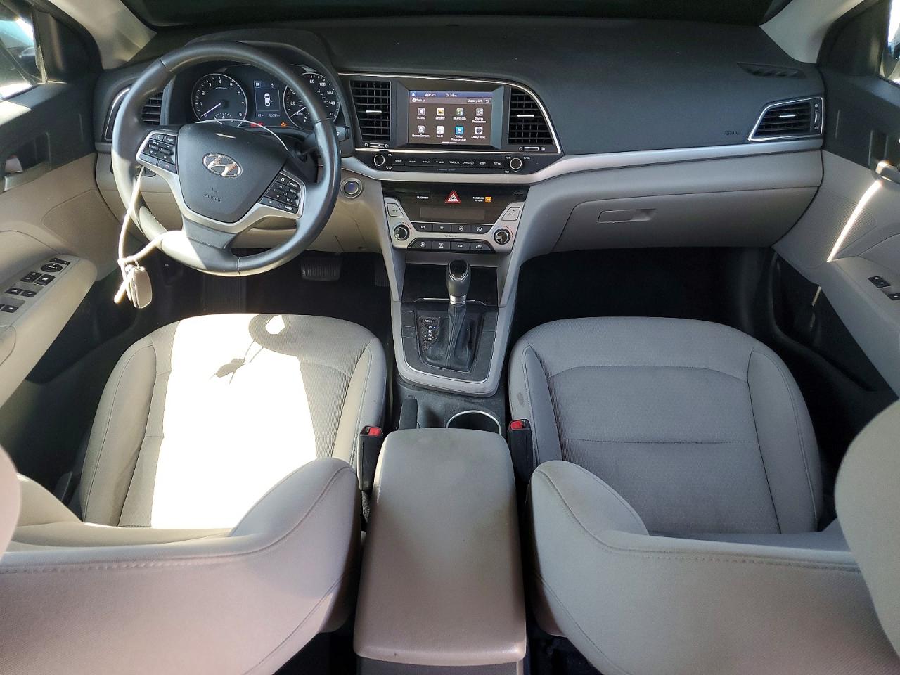 Hyundai ELANTRA Value Edition
