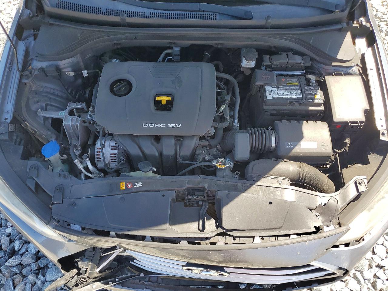 Hyundai ELANTRA Value Edition