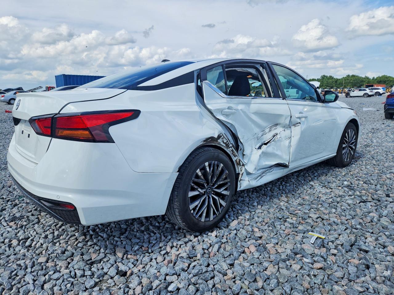 Nissan Altima Sv