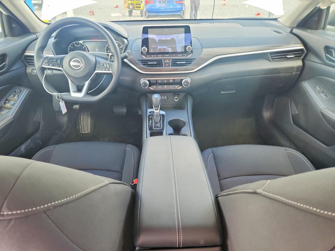 Nissan Altima Sv