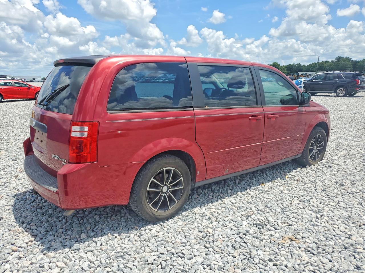 Dodge Caravan Se