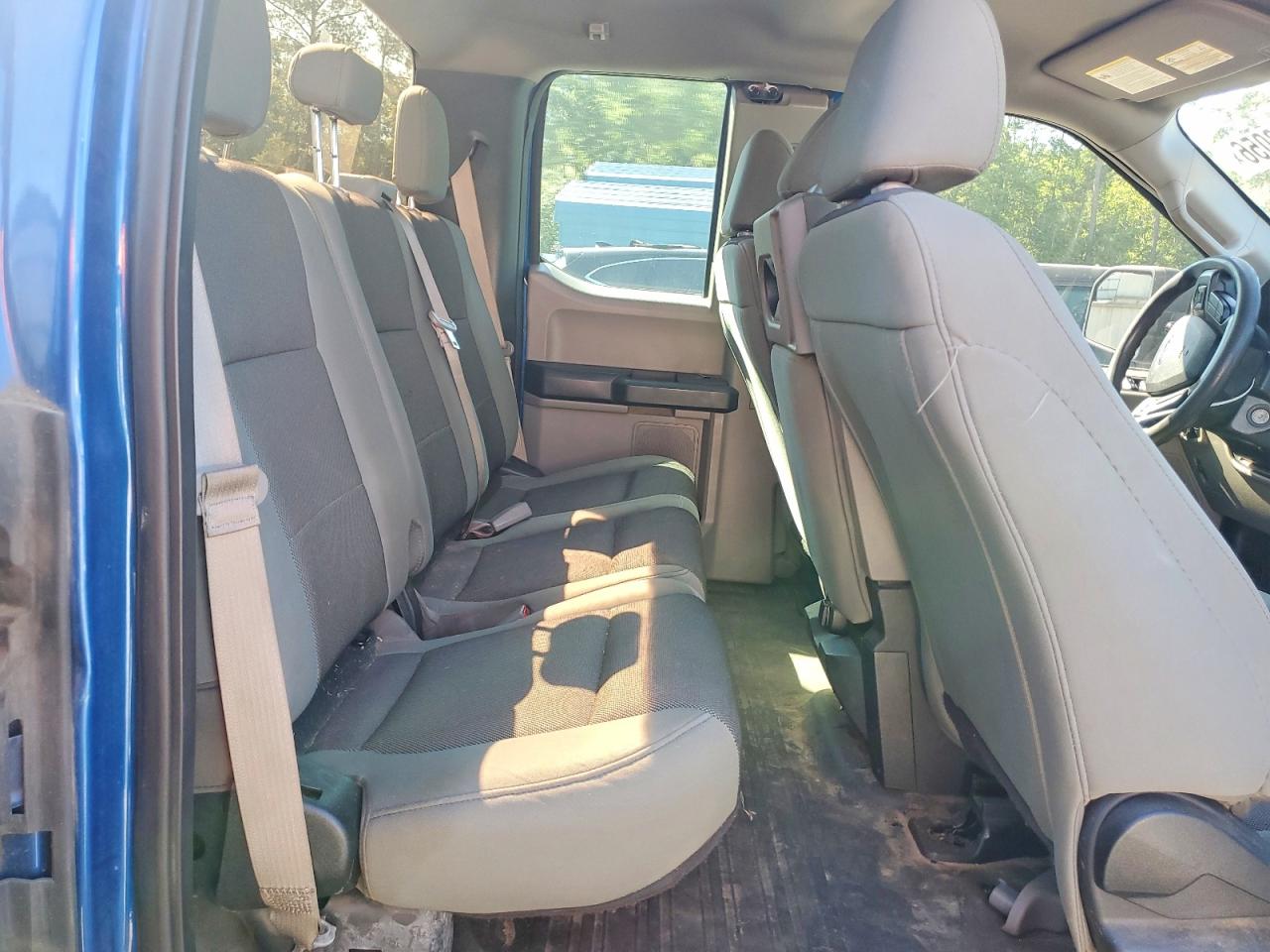 Ford F-150 Super Cab