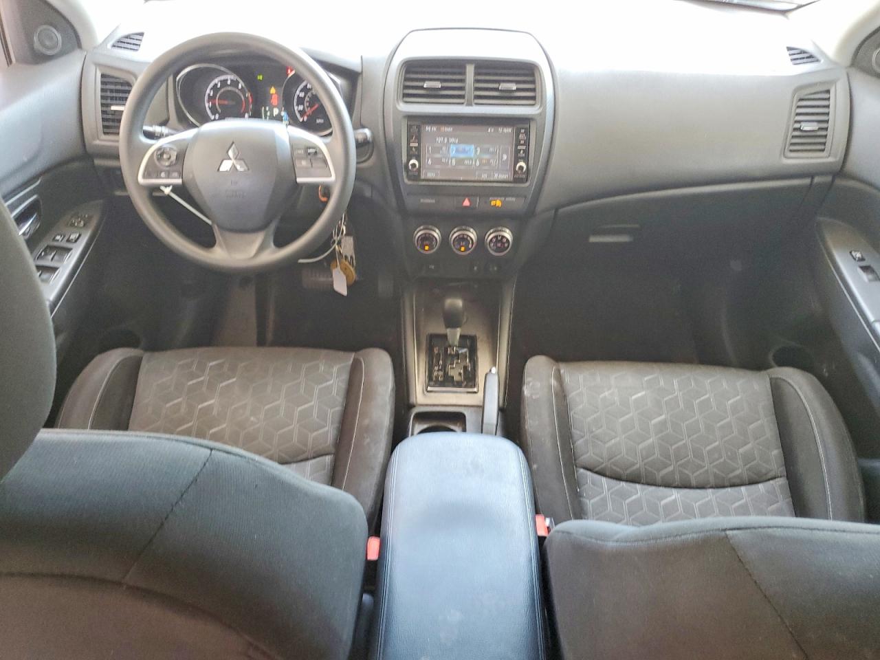 Mitsubishi Outlander Es
