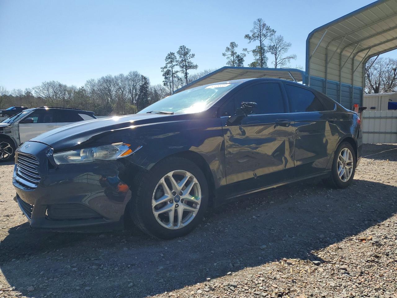 Salvage Ford Fusion Image