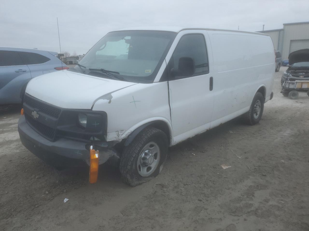 Salvage Chevrolet Express Image