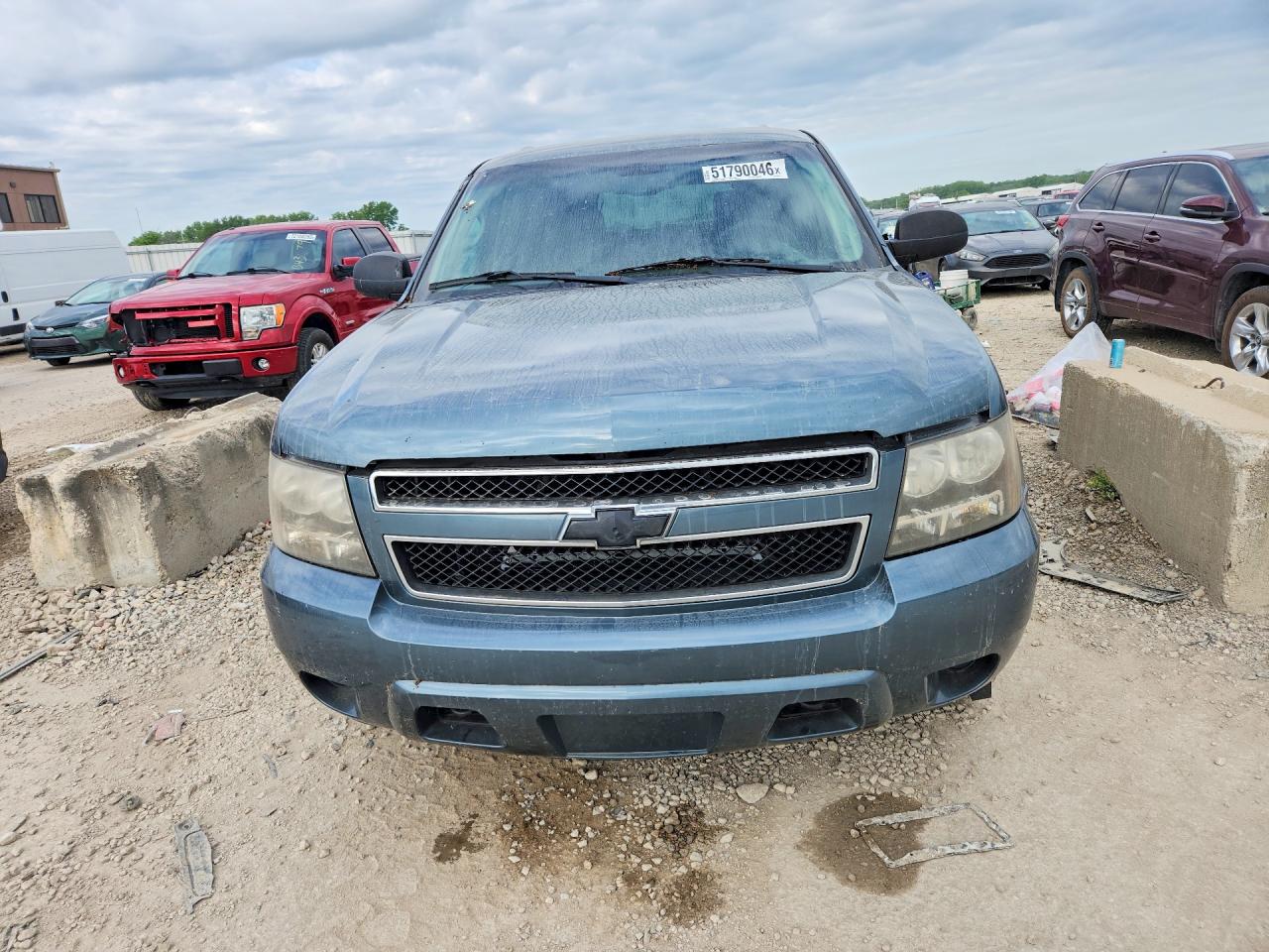 Chevrolet Suburban K1500 Ls