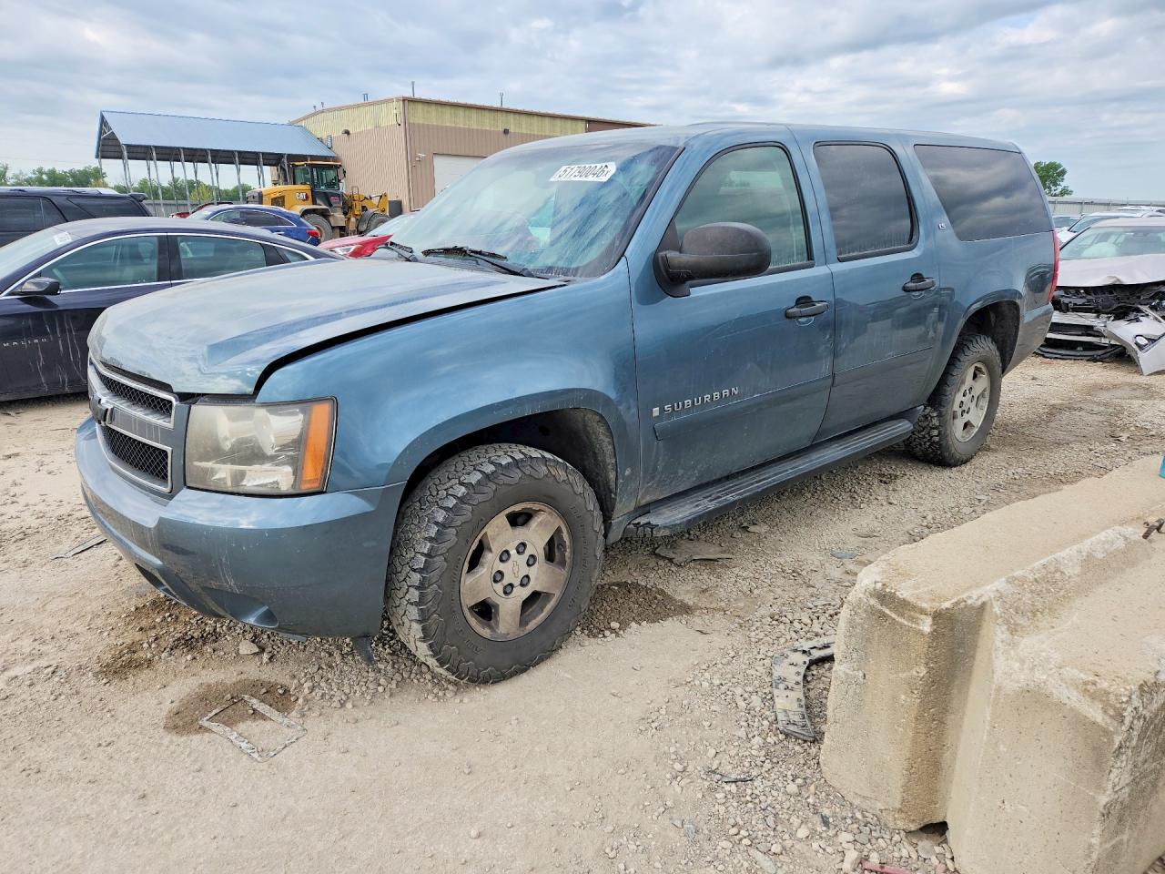 Salvage Chevrolet Suburban Image