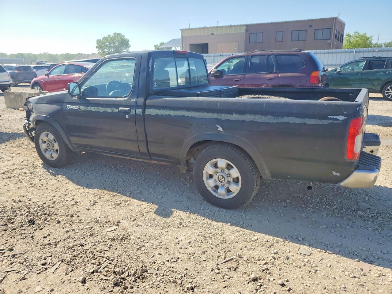 Nissan Frontier Xe