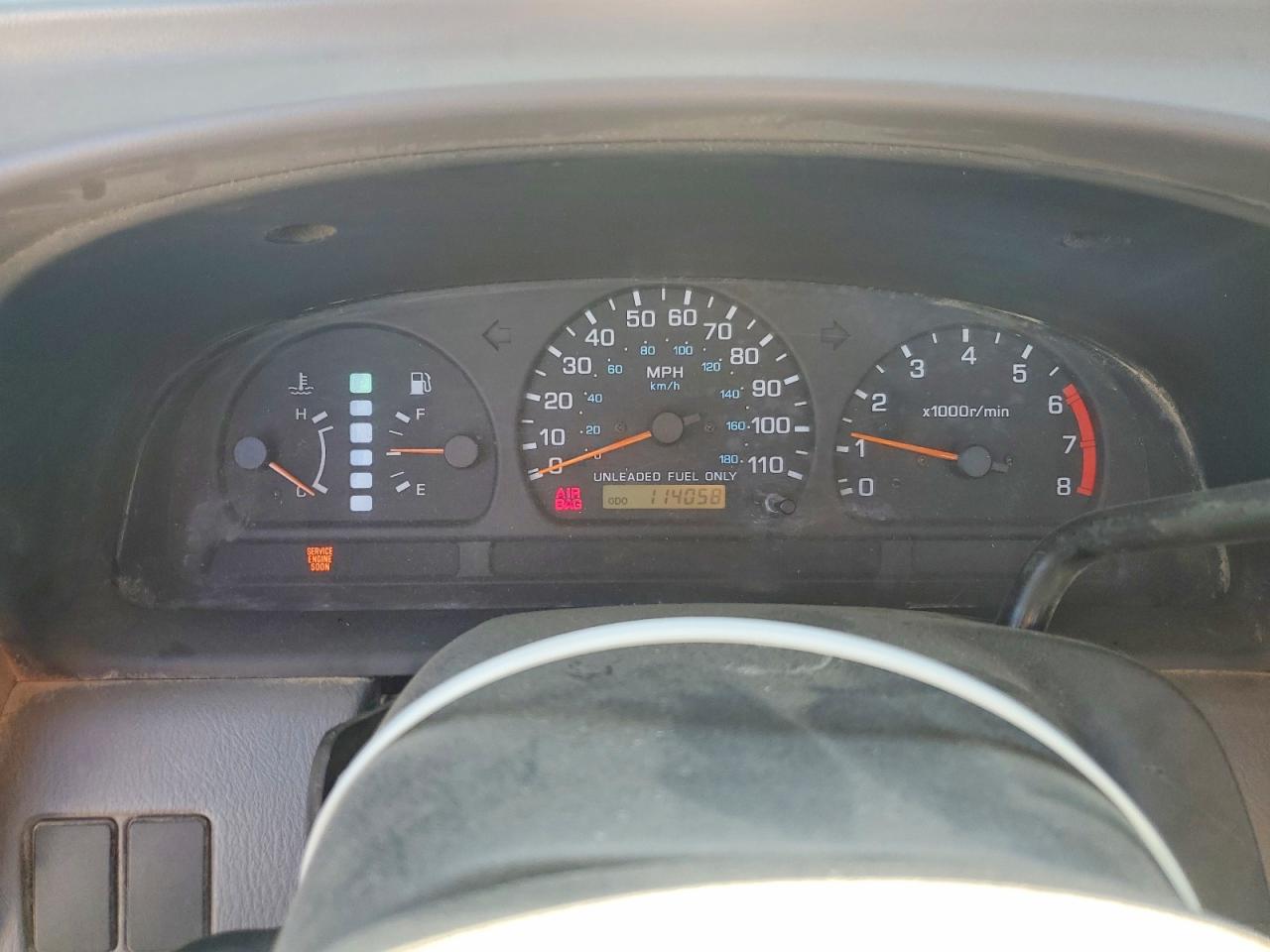 Nissan Frontier Xe