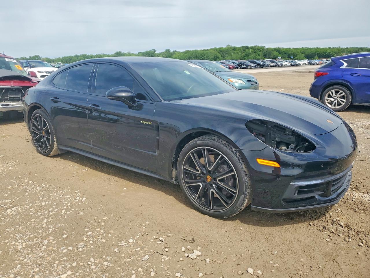 Porsche Panamera 4 E-hybrid