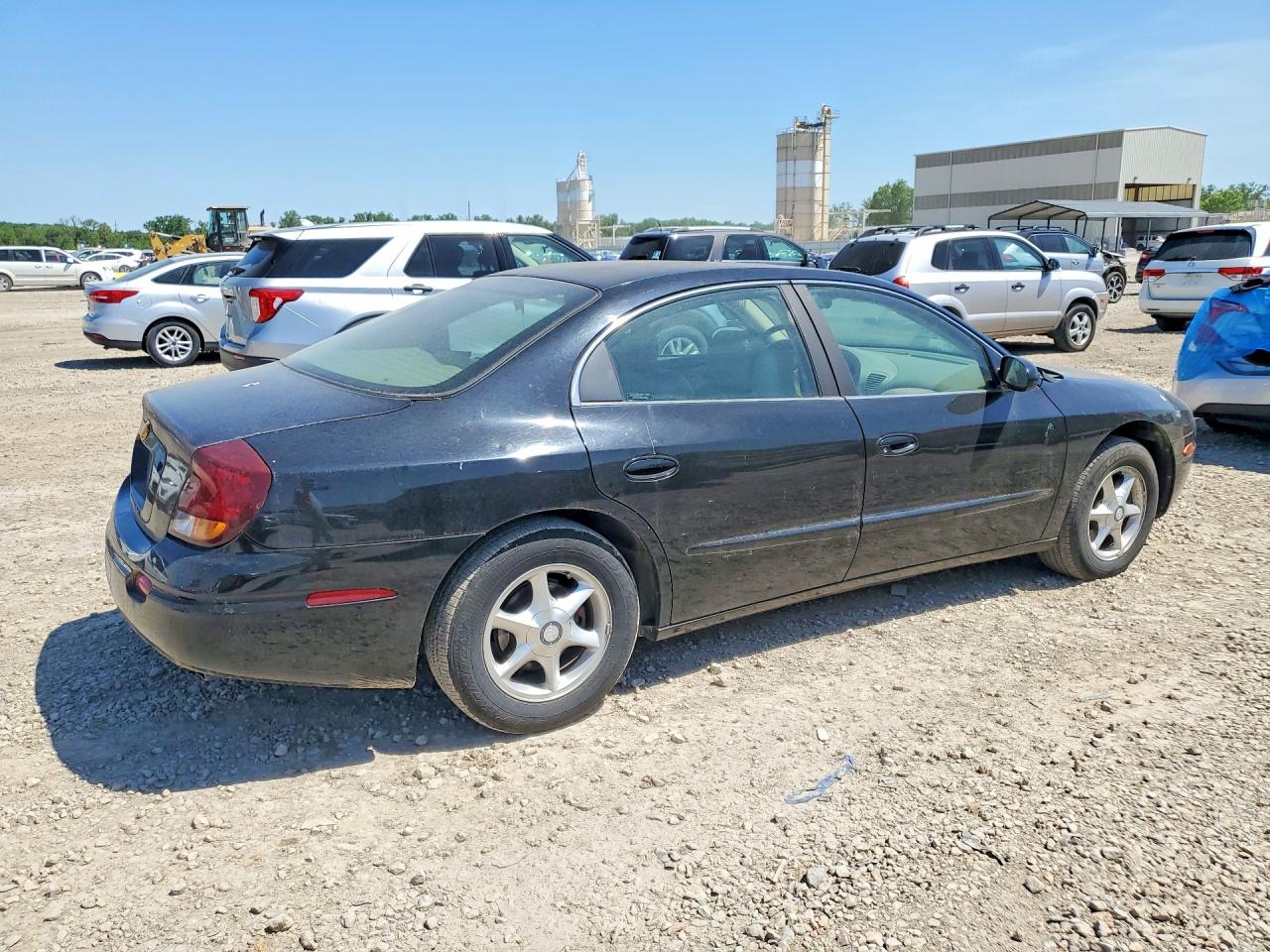 Oldsmobile Aurora