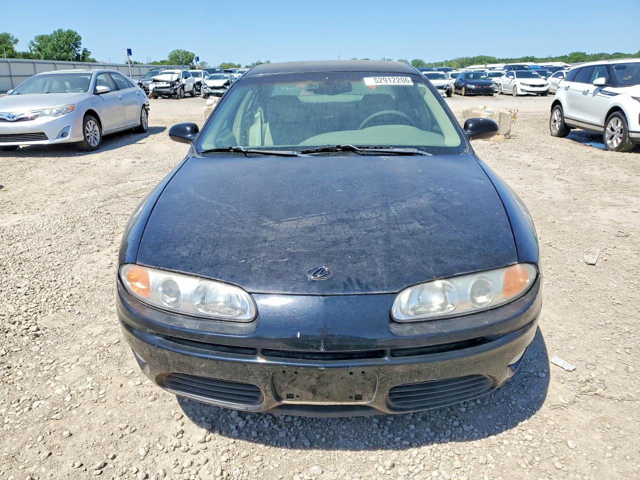 Oldsmobile Aurora