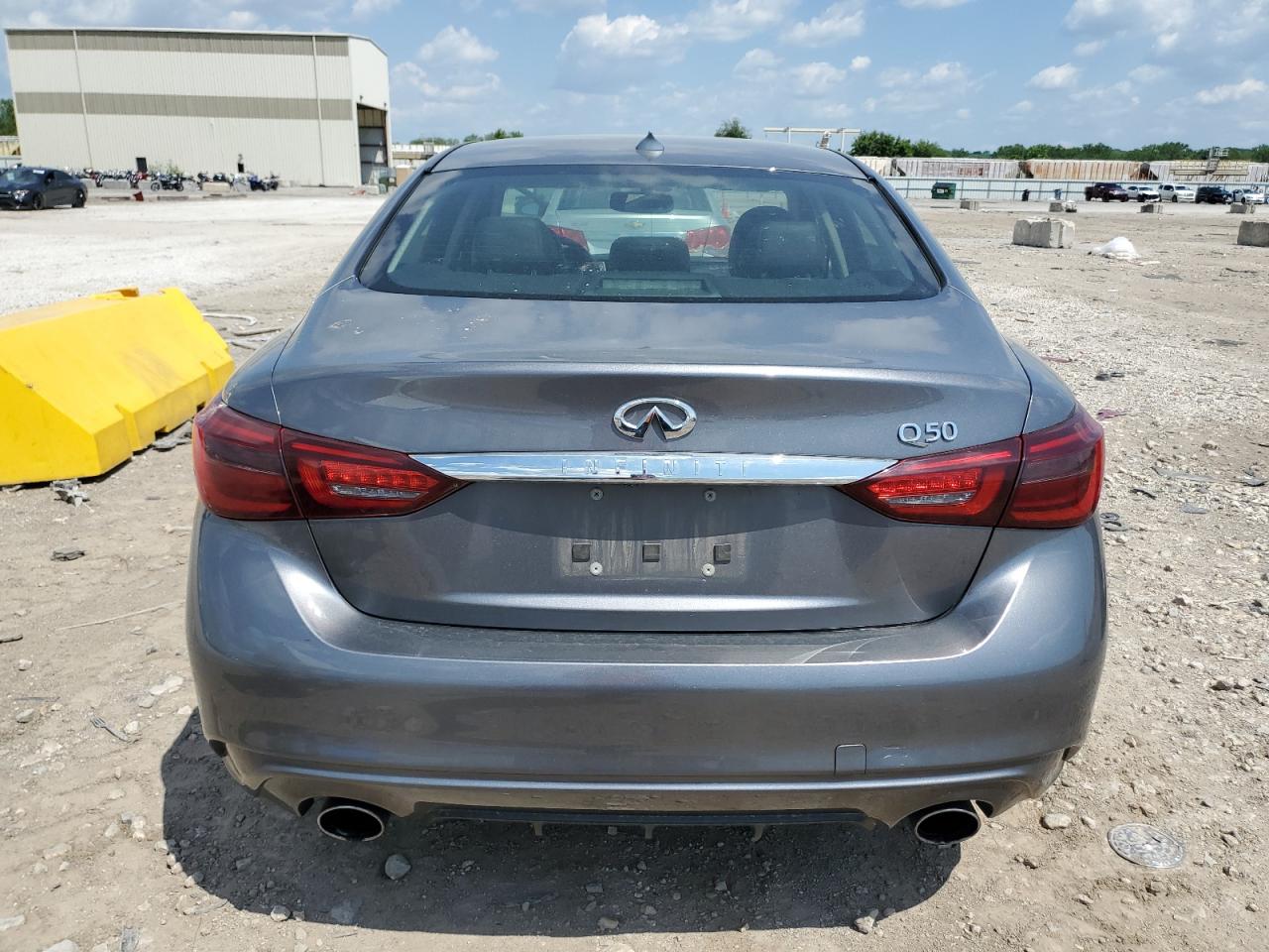 INFINITI Q50 Pure