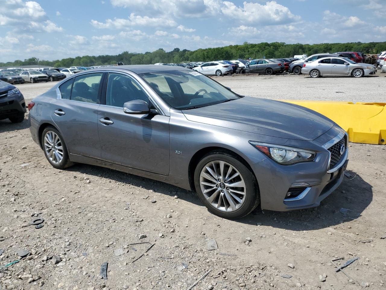 INFINITI Q50 Pure