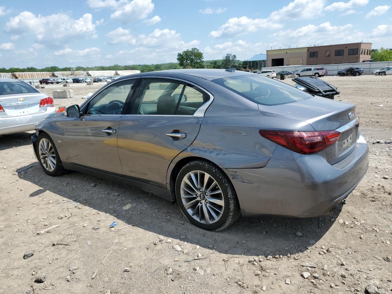 INFINITI Q50 Pure