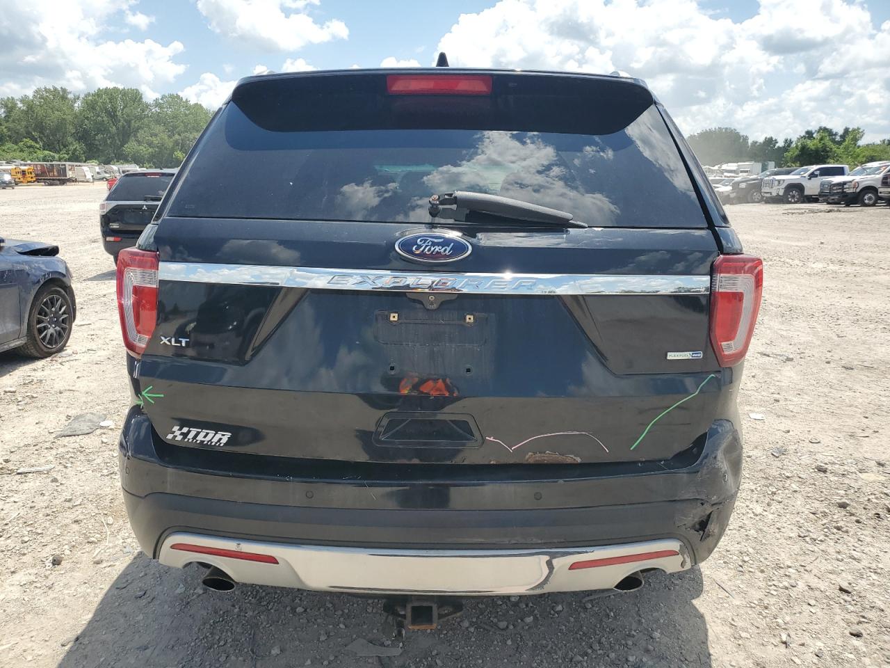 Ford Explorer Xlt