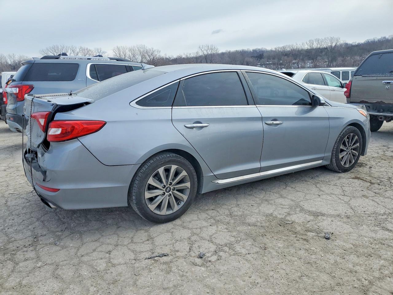 Hyundai SONATA Sport