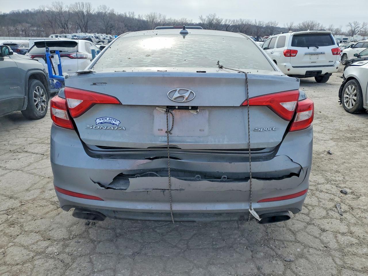 Hyundai SONATA Sport