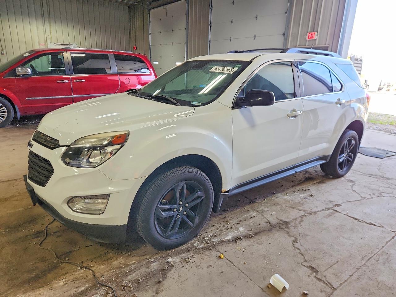 Salvage Chevrolet Equinox Image