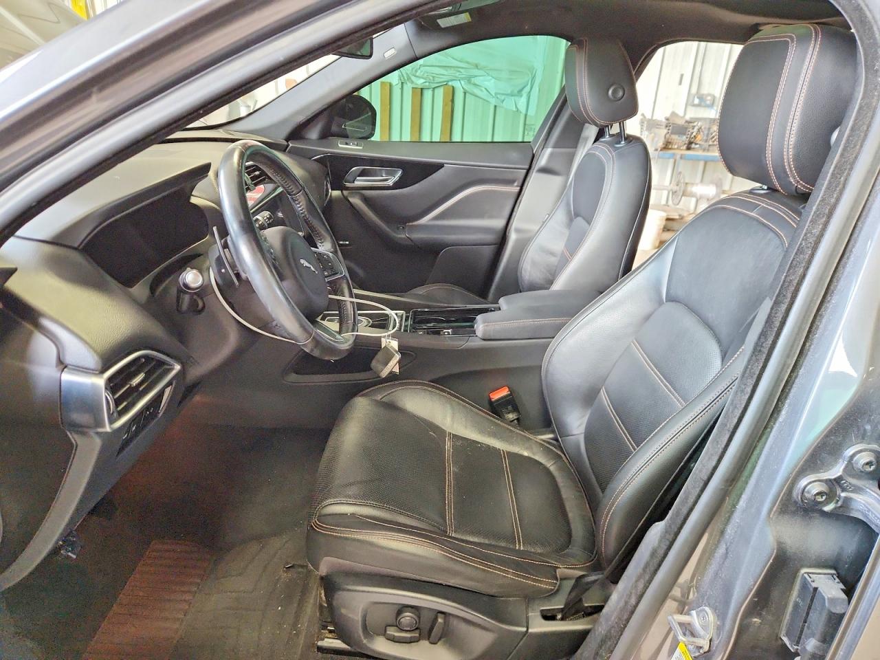 Jaguar F-PACE Prestige