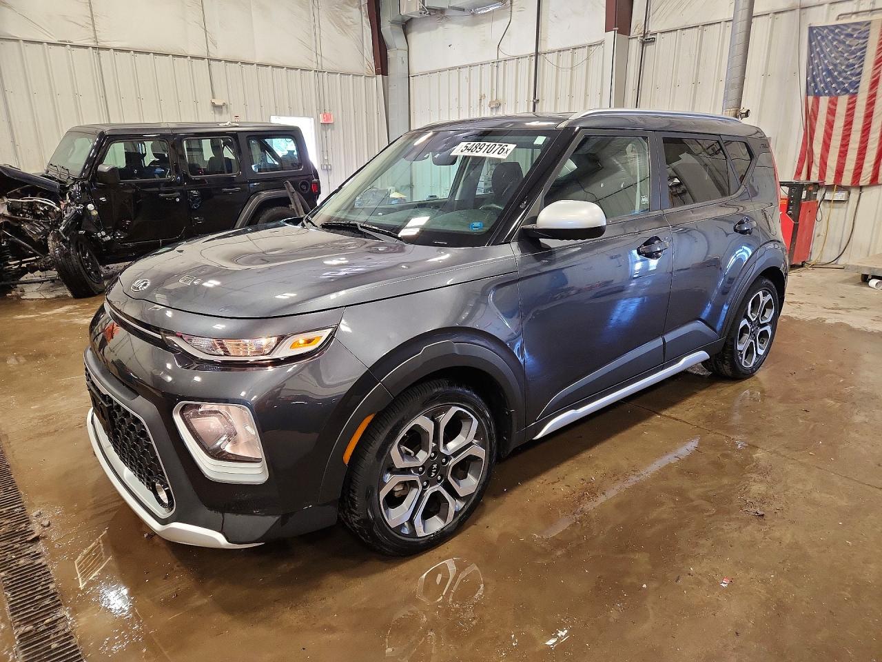 Salvage Kia Soul Image