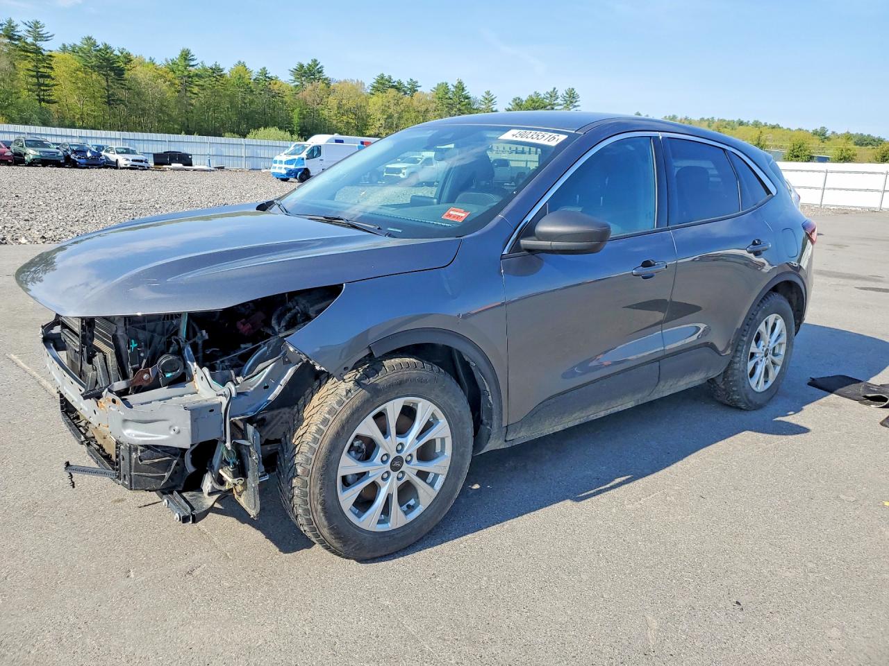Salvage Ford Escape Image