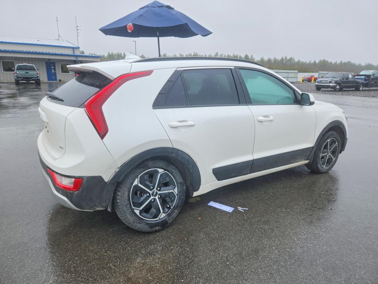 Kia Niro Lx