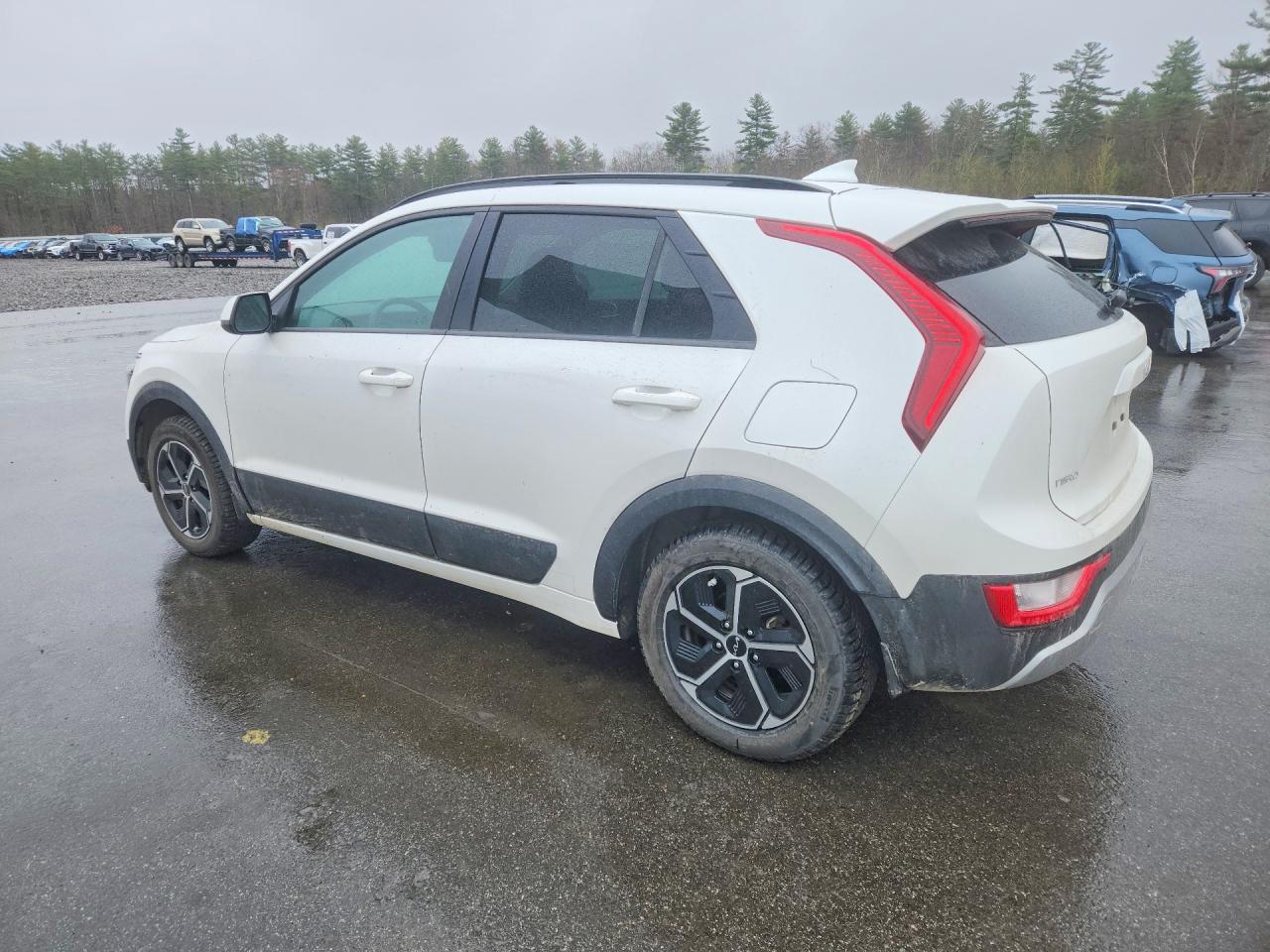 Kia Niro Lx