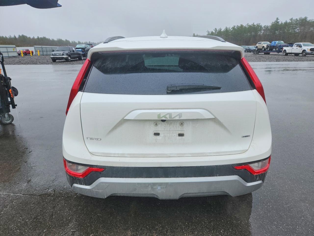 Kia Niro Lx