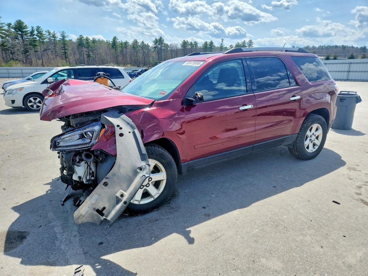 Salvage GMC Acadia Image