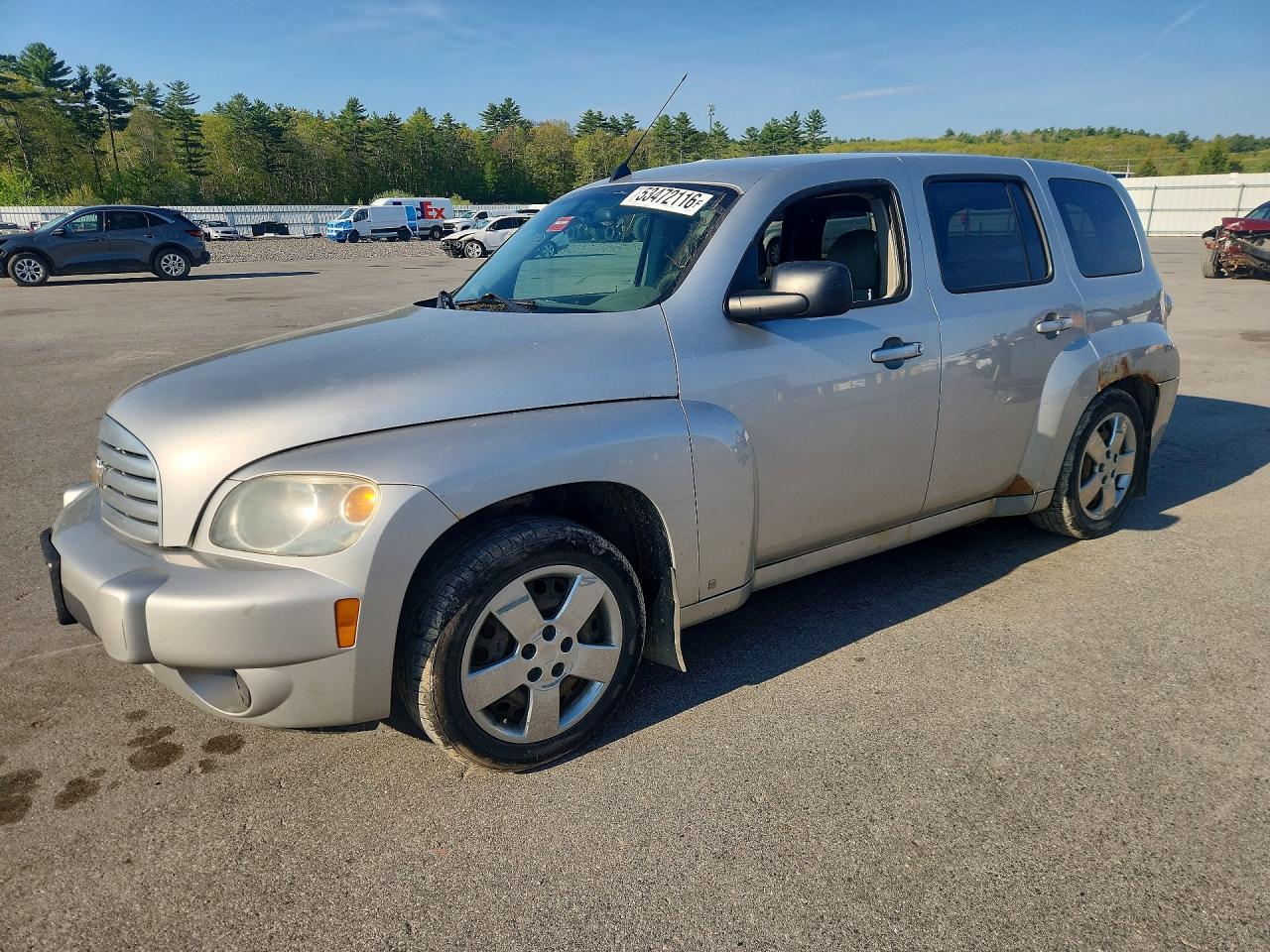 Salvage Chevrolet HHR Image