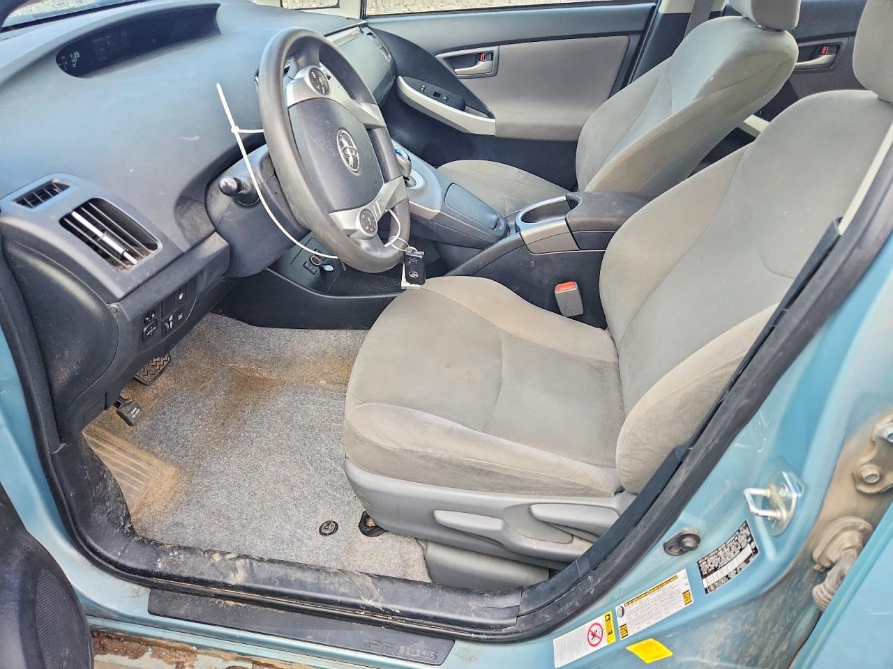 Toyota Prius Base