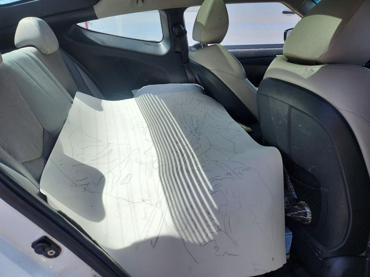 Hyundai VELOSTER Base