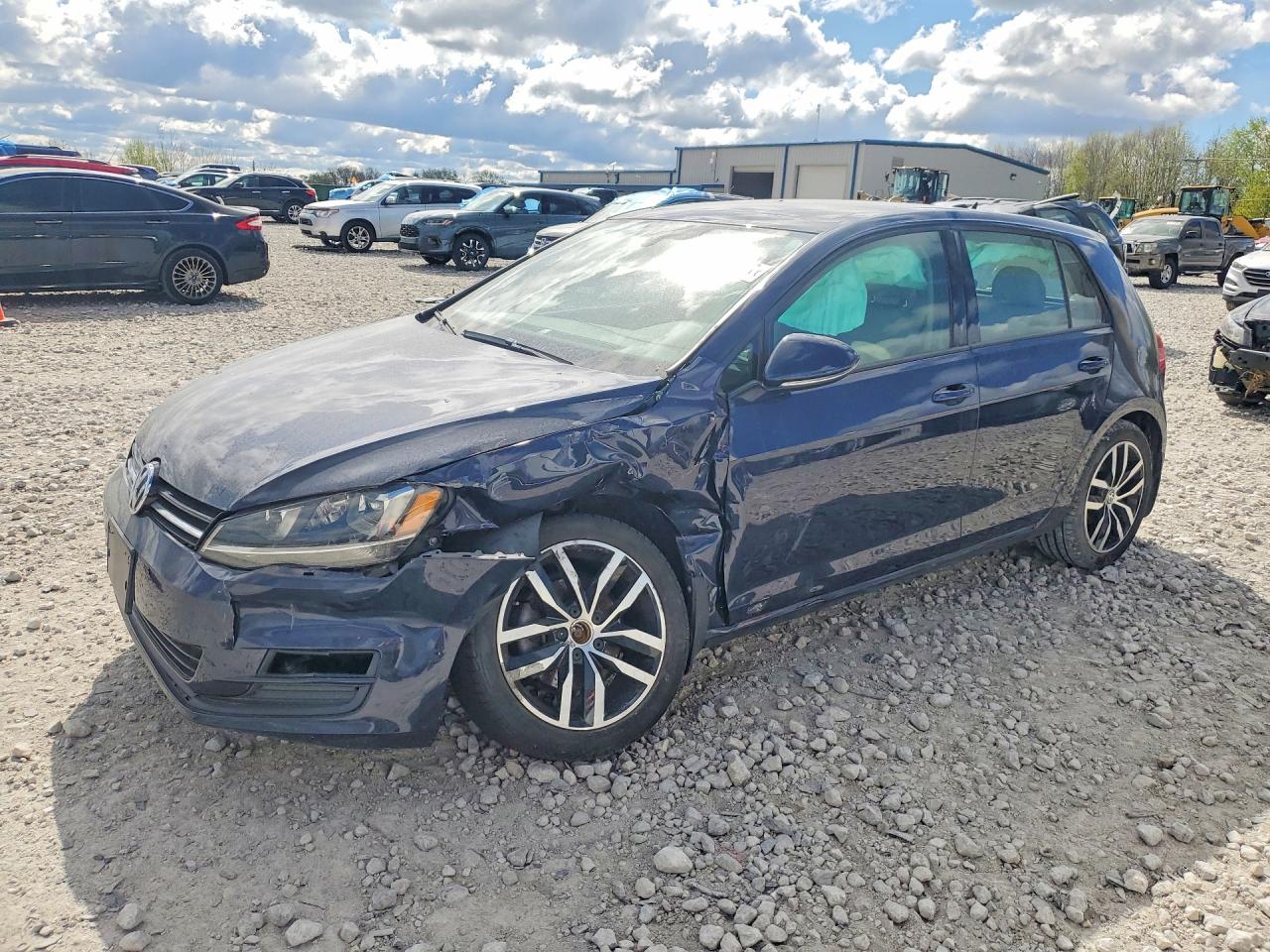 Salvage Volkswagen Golf Image