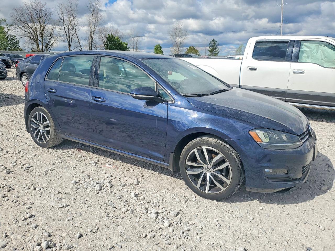 Volkswagen Golf S