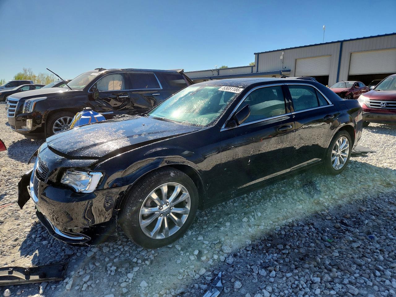 Salvage Chrysler 300 Image