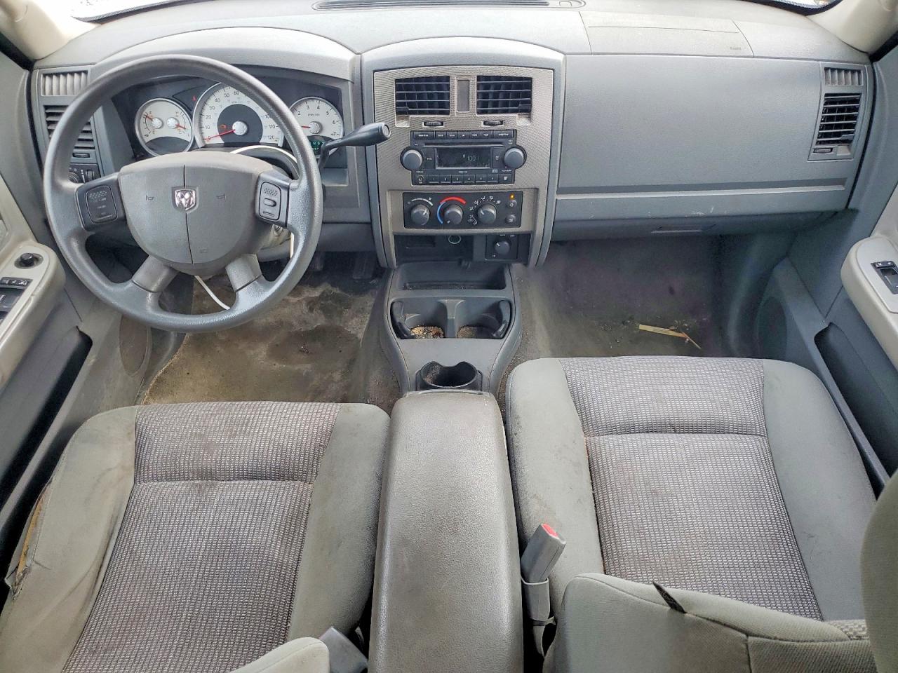 Dodge Dakota Quad Slt
