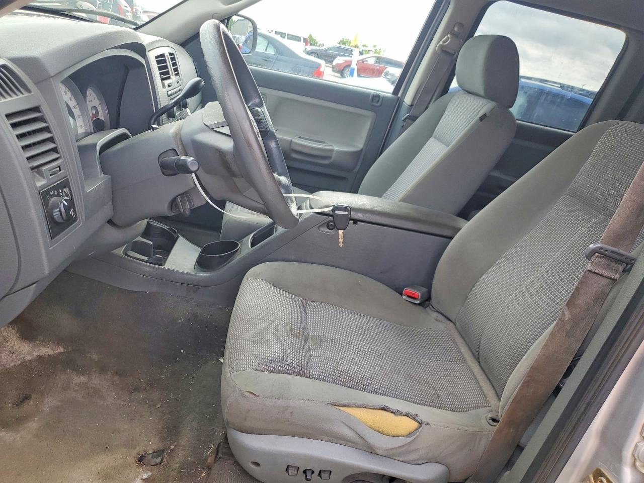 Dodge Dakota Quad Slt