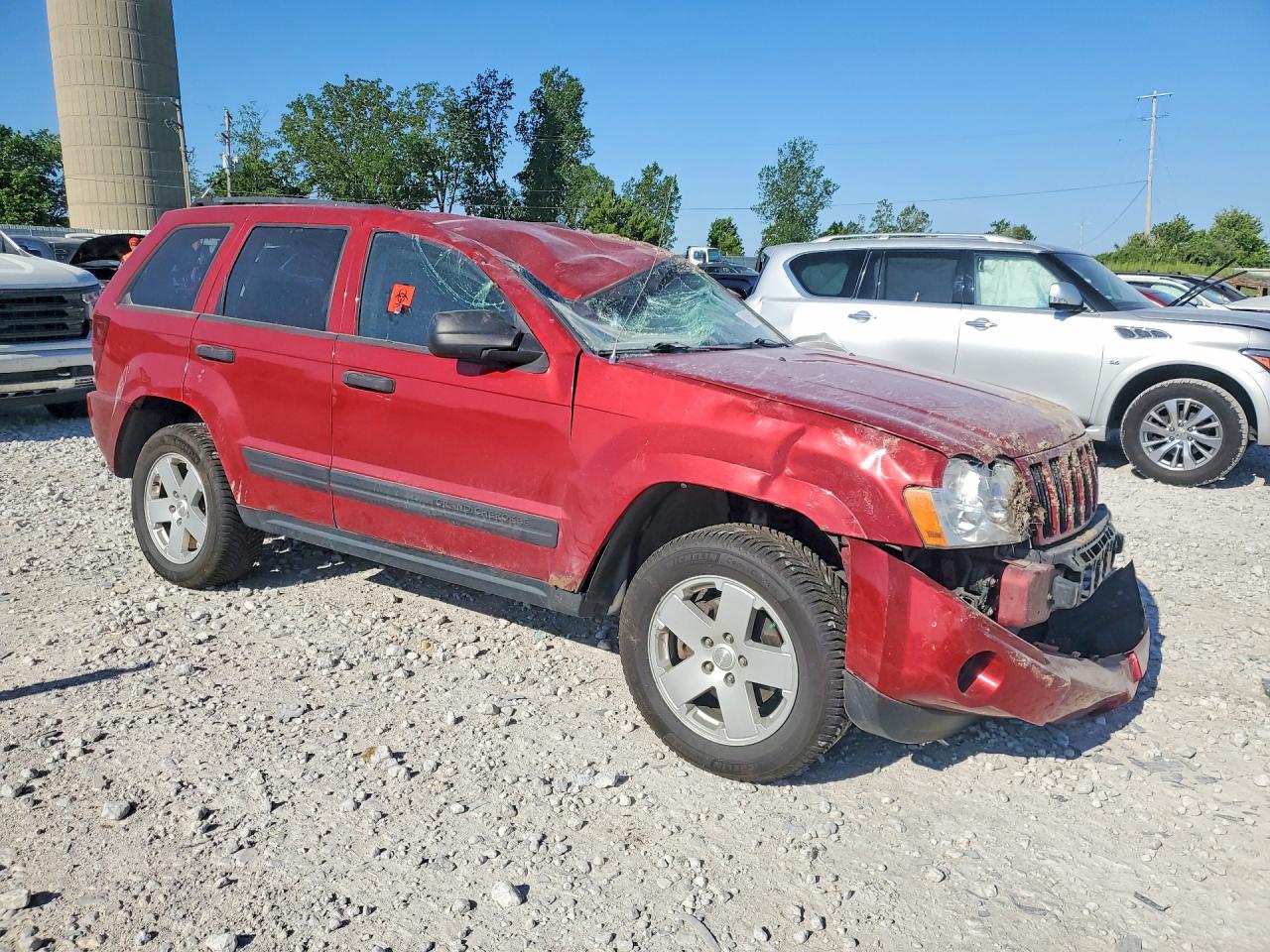 Jeep Grand Cherokee Laredo