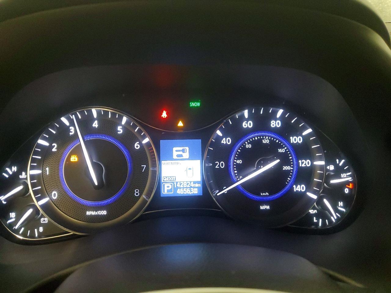 INFINITI Qx Luxe