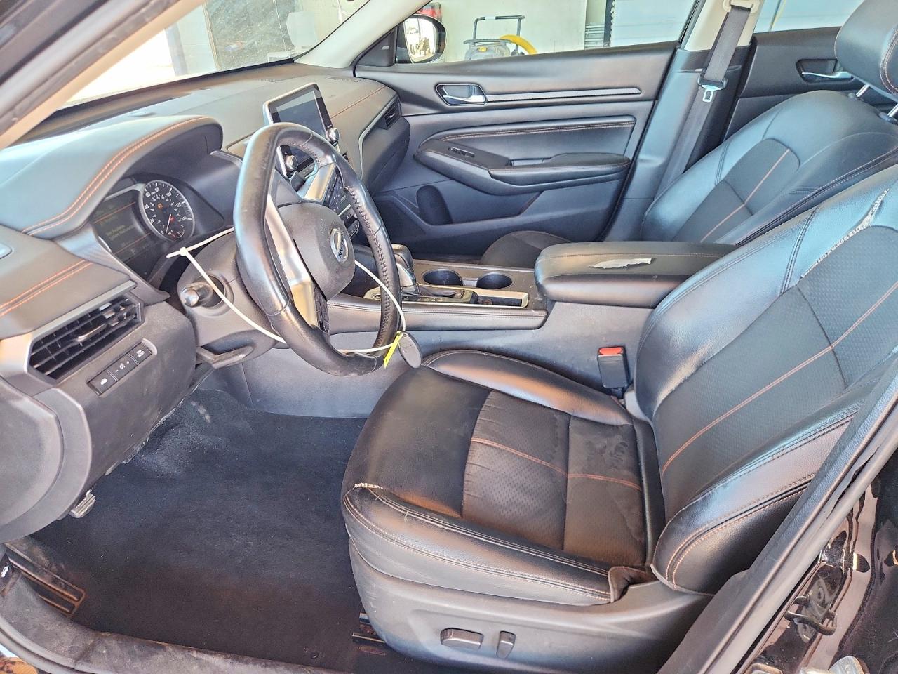 Nissan Altima Sr
