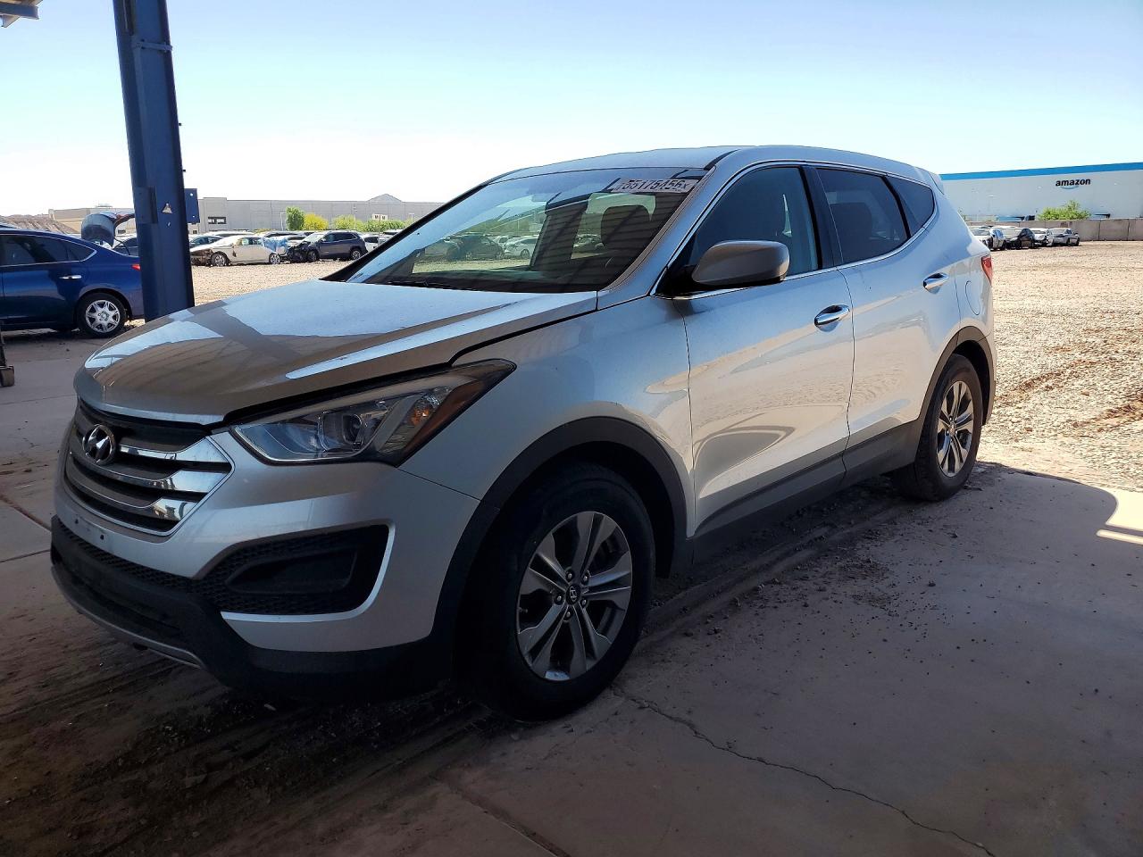 Salvage Hyundai SANTA FE Image