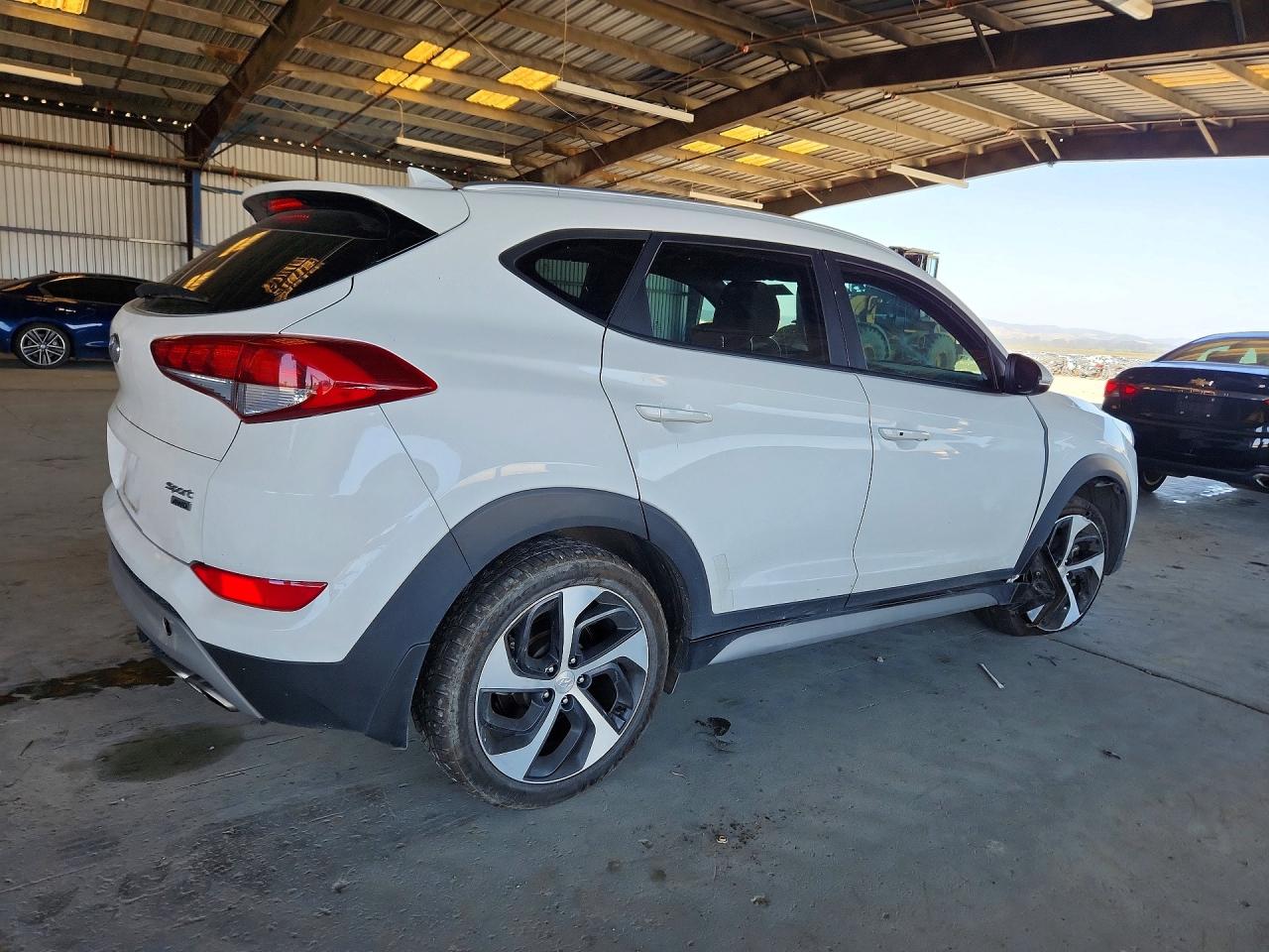 Hyundai TUCSON Sport