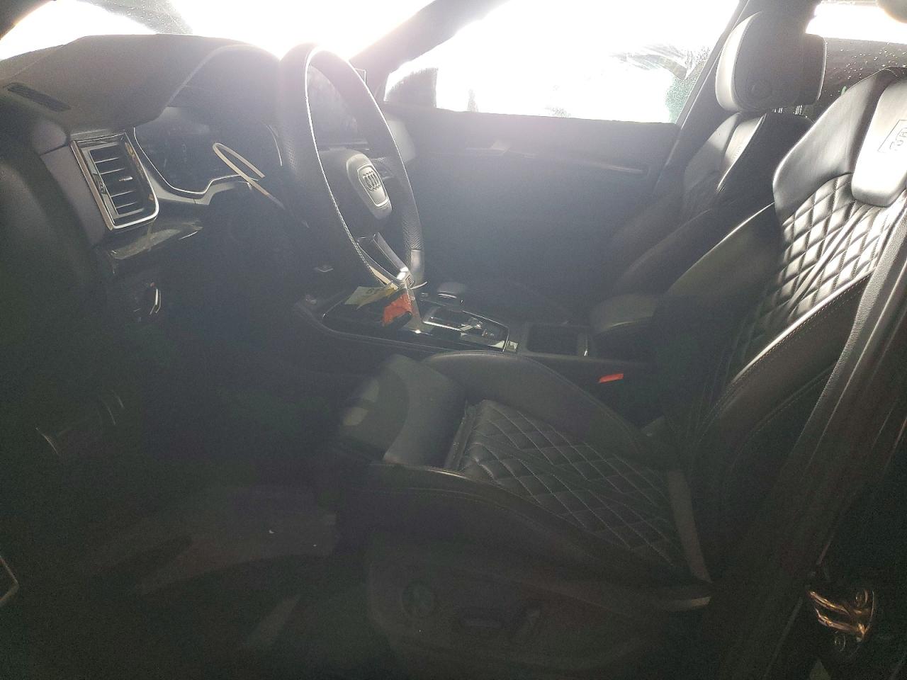Audi Sq Premium Plus