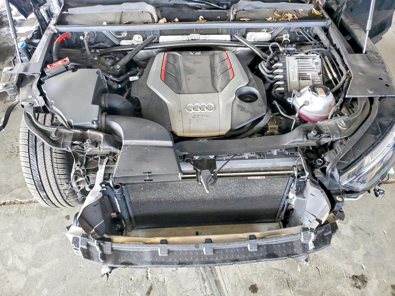 Audi Sq Premium Plus