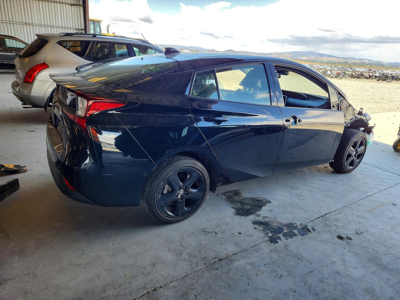Toyota Prius Nightshade