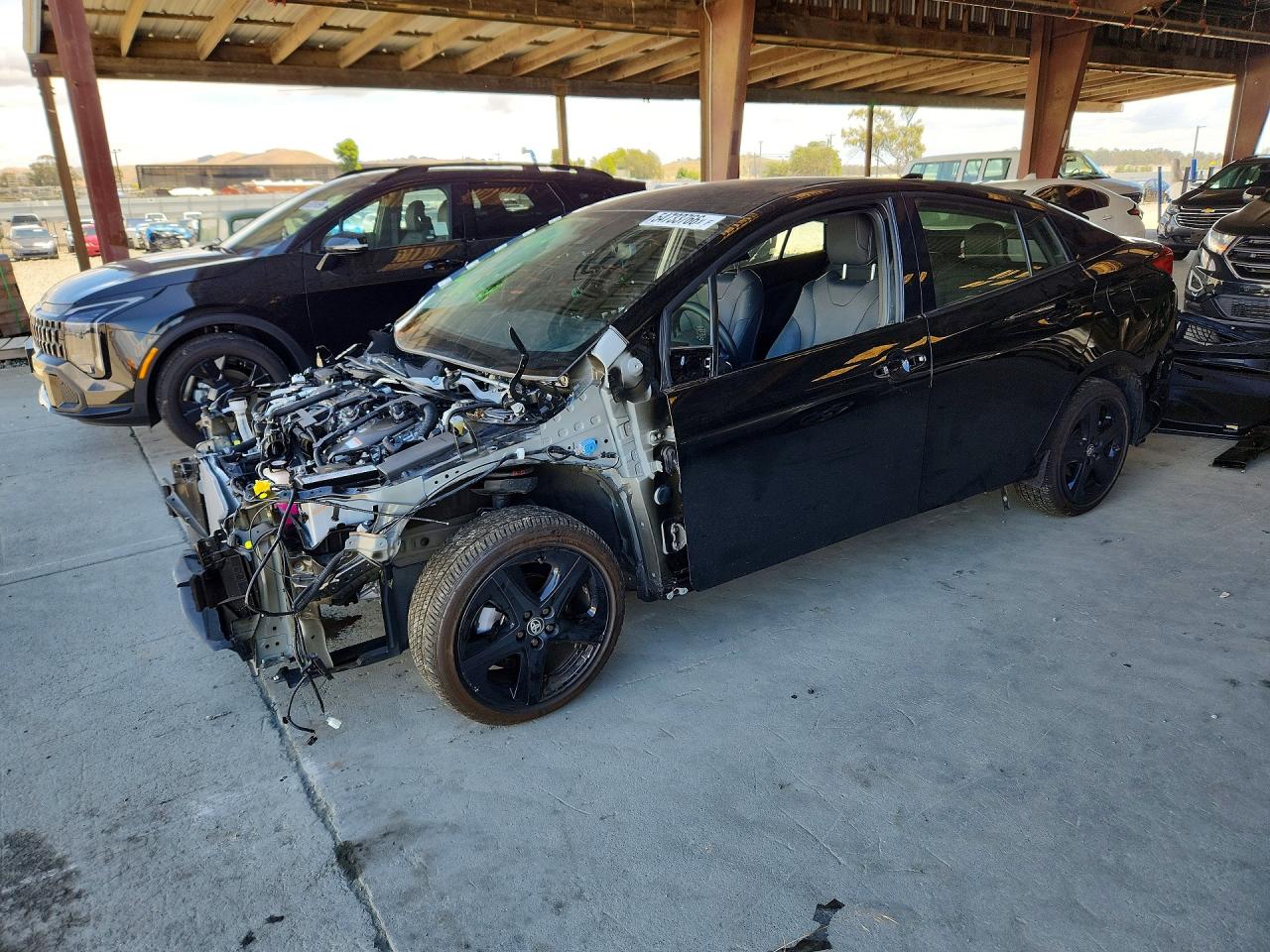 Salvage Toyota Prius Image