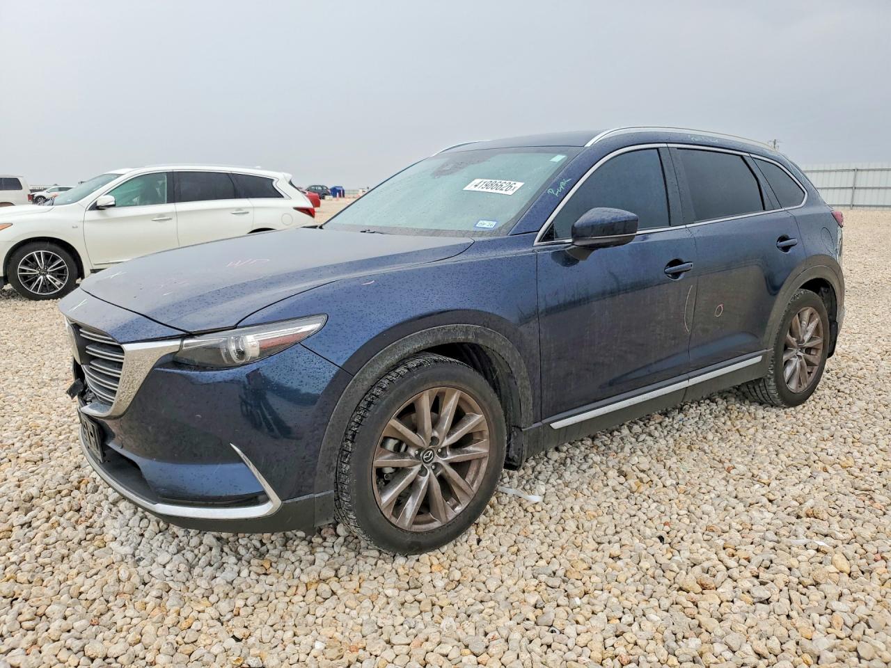 Salvage Mazda Cx Image