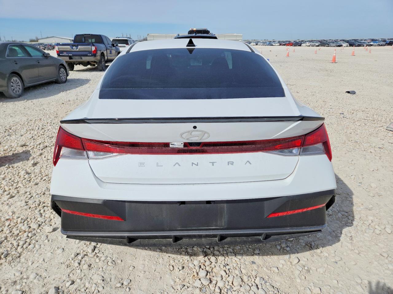 Hyundai ELANTRA Sel Sport