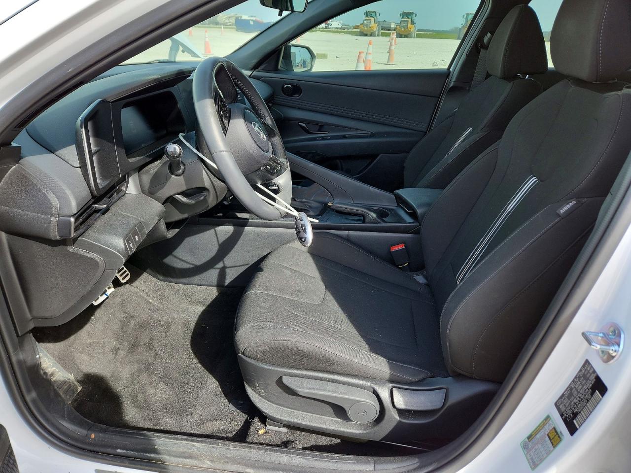 Hyundai ELANTRA Sel Sport